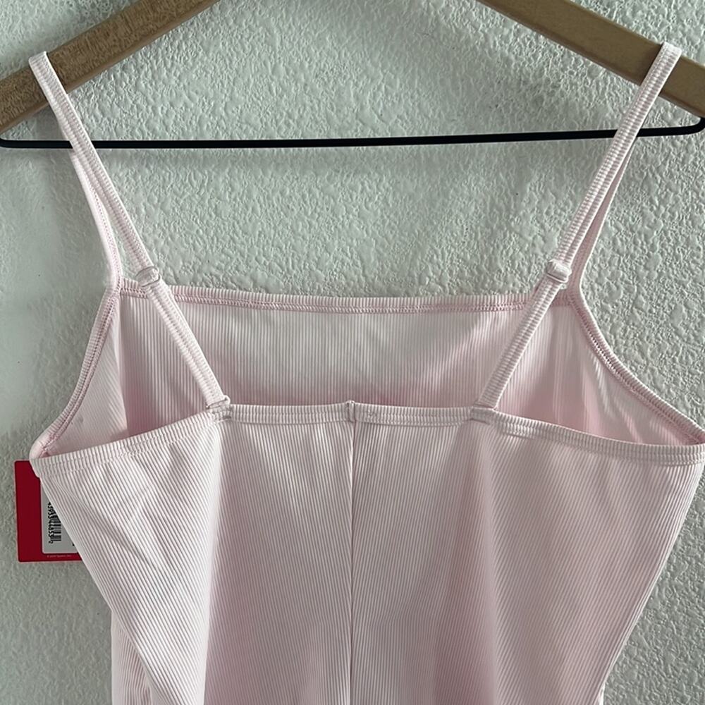 NWT Spanx Ribbed Cami Bodysuit Ice Pink 20360R Medium - Picture 8 of 9